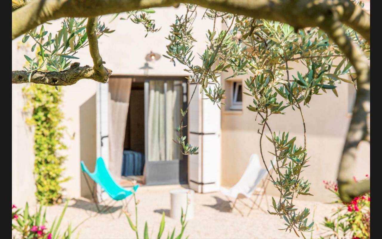 Bed and Breakfast Mas De La Baume Lafare Exterior foto